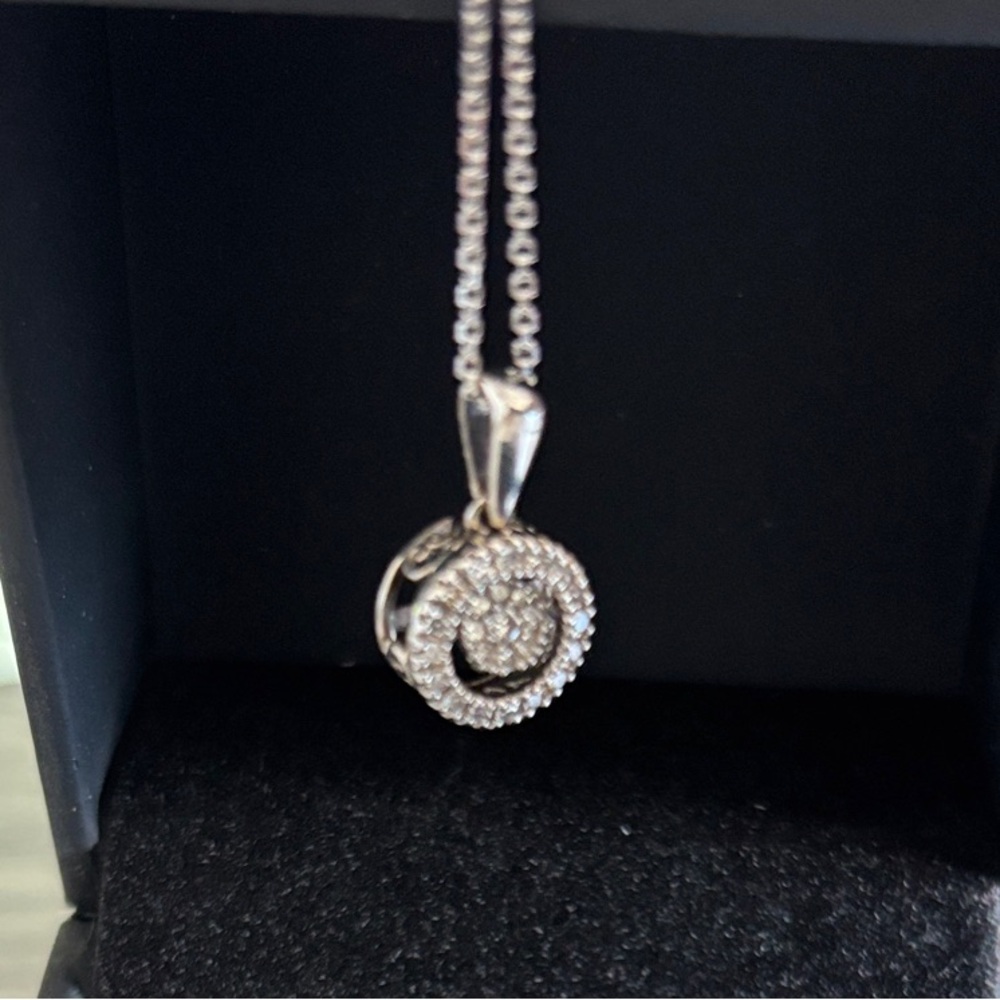Silver 1/5 Carat tw Diamond Unstoppable Pendant Necklace